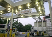 특이한 이유로 주유소 기름 넣은적 있나요? | 보배드림 시승기/배틀/목격담