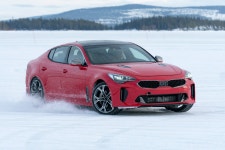 [autoexpress.co.uk] 기아 스팅어GT 프로토 타입 시승기 | 보배드림 국산차게시판