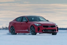 [autoexpress.co.uk] 기아 스팅어GT 프로토 타입 시승기 | 보배드림 국산차게시판