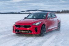 [autoexpress.co.uk] 기아 스팅어GT 프로토 타입 시승기 | 보배드림 국산차게시판