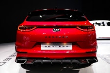 [2018 파리모터쇼]기아 프로씨드 | 보배드림 국산차게시판