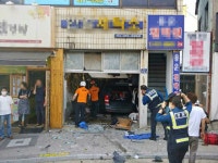 세탁소로 돌진한 렉스턴 | 보배드림 국산차게시판