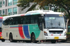 2017.10 - 서울남부터미널의 시외버스들 (90pic) | 보배드림 트럭/버스/중기