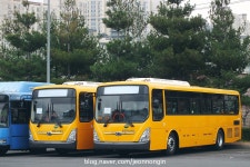 북부운수 순환버스 (YELLOW BUS) 뉴 슈퍼 에어로시티 신차출고 | 보배드림 트럭/버스/중기