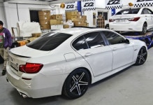 ◈ BMW F10차량에 금장리벳 로드릭 아산티 휠타이어[휠09] | 보배드림 장착시공사진 ◈ BMW F10차량에  금장리벳 로드릭 아산티  휠타이어... 