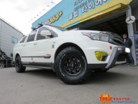 ♣♣클럽타이어JK♣♣ 코란도스포츠 머드락 16인치휠 셋팅 | 보배드림 장착시공사진