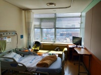 휴 아산병원 1인실로 겨우 옮겼네요;;; | 보배드림 국산차게시판
