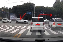 빠큐 날린 운전자에게 상품권 보내줬습니다. | 보배드림 국산차게시판