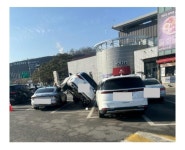 오늘자 만남의 광장 휴게소 사고.. | 보배드림 국산차게시판