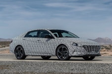 현대차 아반떼 N라인, 스포츠 명맥 잇는다 | 보배드림 자동차뉴스