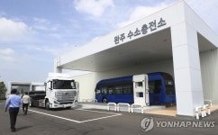 완주군, `관용 수소전기버스` 도입…전국 지자체 중 최초 | 보배드림 자동차뉴스 완주군, `관용 수소전기버스` 도입…