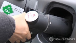 수소차 `셀프 충전` 가능해진다…산업부, 규제특례 추진 | 보배드림 자동차뉴스