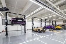 [게시판] 람보르기니 서울, 동대문전시장 확장 오픈 | 보배드림 자동차뉴스