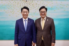 조정식 국회의장 후보의 활약(74) - 우원식 국회의장 예방! | 보배드림 정치게시판