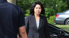 죄송합니다. 김혜경 여사님은 르세라핌 김채원 닮았습니다. | 보배드림 정치게시판
