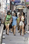 1970년대 명동 스트릿 패션과 장발단속 컬러화 사진.jpg | 보배드림 올드카/추억거리