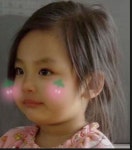 더쿠 - 에스파 닝닝 애기때 사진 이거 말고 없어? 귀여워서 더 보고싶은디