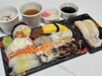 [잡담] 동네 초밥집인데 진짜 맛있어 보이지 않아?? - 인스티즈(instiz) 일상 카테고리