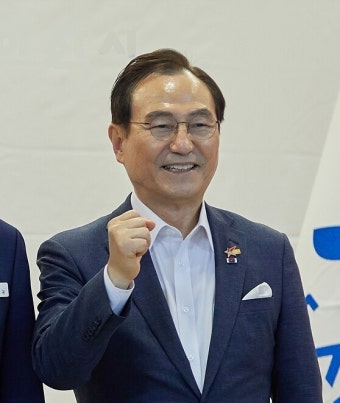 공직선거법 위반 혐의 박상돈 천안시장…1심서 무죄 : 충청 : 전국 : 뉴스 : 한겨레 공직선거법 위반 혐의 박상돈 천안시장…1심서 무죄