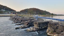 ‘천년 다리’ 농다리 ‘돈 되는 관광 상품’으로 : 충청 : 전국 : 뉴스 : 한겨레 ‘천년 다리’ 농다리 ‘돈 되는 관광 상품’으로