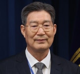 이재명정부 첫 민정수석 오광수, 통일교 총재 변호인 - 미국 정치 마이너 갤러리