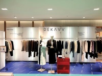 대현이 만든 첫 온라인 브랜드 ‘데카브’의 1년 대현이 만든 첫 온라인 브랜드  ‘데카브’의 1년 