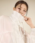 셀럽들의 선택, DINT - J3230 라이트 윈드 점퍼