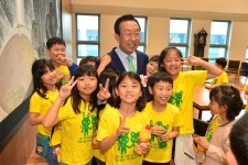 5.13 구운초등학교 학생 기념촬영(교장선생님 포함)상세 | 사진기록<컨텐츠<디지털 아카이브