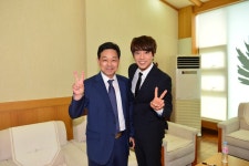 7.8 경상북도 홍보대사 황치열과 함께하는 금오산 올레길 걷기상세 | 경상북도 신(新,信)기술 오픈마켓 경상북도 신(新,信)기술 오픈마켓