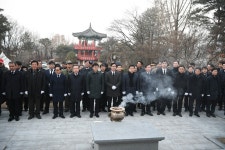 1.2 충혼탑 참배상세 | 사진기록