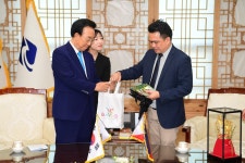 4.30 필리핀 다바오 부시장 일행 방문상세 | 경상북도 신(新,信)기술 오픈마켓 경상북도 신(新,信)기술 오픈마켓