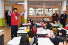 3.14 풍천풍서초등학교 1일 새바람선생님 활동상세 | 경상북도 신(新,信)기술 오픈마켓 경상북도 신(新,信)기술 오픈마켓