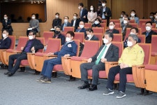 4.13 화공특강(강연자-김영훈 대성그룹 회장)상세 | 사진기록>컨텐츠>디지털 아카이브>경상북도 경북도청, 경상북도, 경북, 도청... 