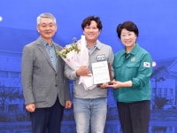 사진기록>컨텐츠>디지털 아카이브>열린도지사실 경상북도 열린도지사실