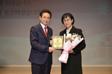 12.29 2025년 송년 직원 만남의날상세 | 사진기록<컨텐츠<디지털 아카이브