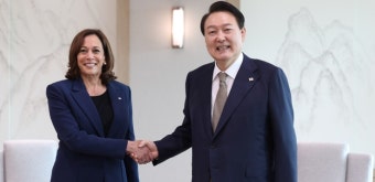 백악관 “해리스, 확장억제 재확인…미한일 협력 강조”  백악관 “해리스, 확장억제 재확인…미한일 협력 강조”