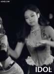 안무중 보이는 제니