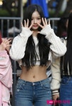 호불호 갈리는 엔믹스 설윤 배꼽