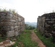 권율 장군의 지혜를 떠올리며 걷는 제7길 독산성길 : 나의 경기도 : 경기도뉴스포털 권율 장군의 지혜를 떠올리며 걷는 제7길 독산성길