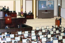[새로운 천년 경기의 중심, 광교신청사 ③] 첫 삽까지 21년 : : 경기도뉴스포털 [새로운 천년 경기의 중심, 광교신청사 ③] 첫 삽까지 21년