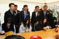 “경기도 기술인들, 최고의 미래 주역 되도록 지원할 것” : : 경기도뉴스포털 “경기도 기술인들, 최고의 미래 주역 되도록 지원할 것”