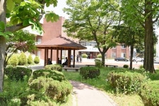 청년실업과 인생 2막의 해법을 찾아 경기도 기술학교, 그곳을... 청년실업과 인생 2막의 해법을 찾아 경기도 기술학교, 그곳을 소개합니다
