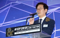 이재명 지사 “경기도를 미래산업 중심지로！” : : 경기도뉴스포털 이재명 지사 “경기도를 미래산업 중심지로！”