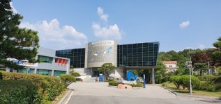 철갑상어 만나고 싶다면 경기도 해양수산자원연구소 가자! : 꿈나무기자단 : 경기도뉴스포털 철갑상어 만나고 싶다면 경기도 해양수산자원연구소... 