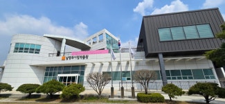 남양주시립박물관, 역사와 문화를 품은 공간에서 이복연 초상화 특별전 개최(~8.31.) : 일반기자단 : 경기도뉴스포털 남양주시립박물관, 역사와... 