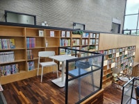 도심 속 나만의 오두막 도서관, 광교푸른숲도서관 `푸른숲 책뜰` : 꿈나무기자단 : 경기도뉴스포털 도심 속 나만의 오두막 도서관... 