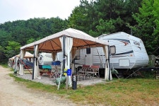 포천글램핑앤카라반 - 캠프위크