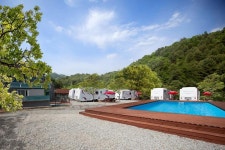 [캠핑장] 양평 플라워카라반펜션 ( 경기도 양평군 석산로 )