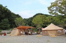 한터팜오토캠핑장 - 캠프위크