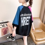 [모자 쓴 소녀 컬러 배색 루즈핏 반팔 티셔츠] 바비코코